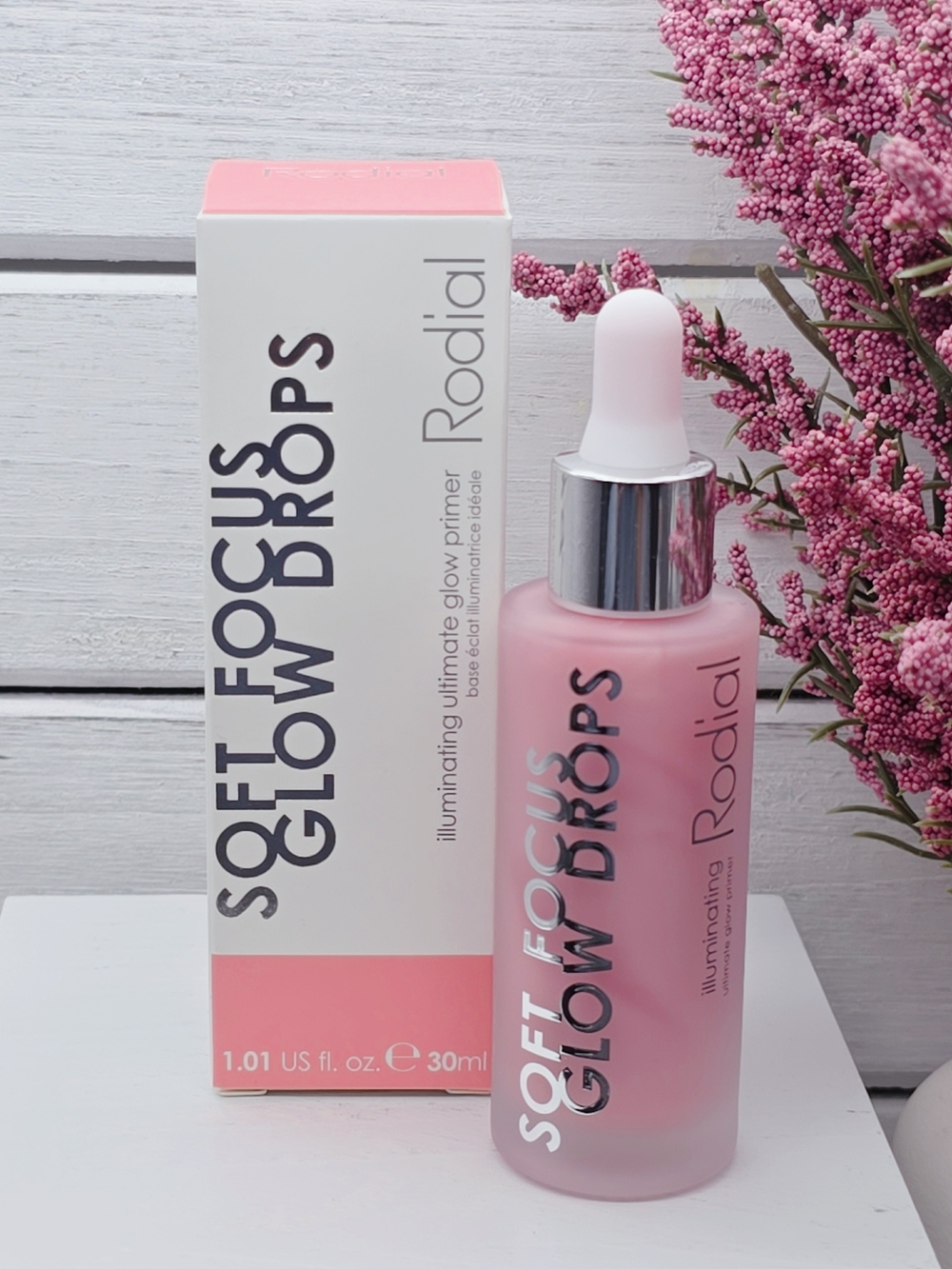Rodial Soft Focus Glow Drops Illuminating Primer